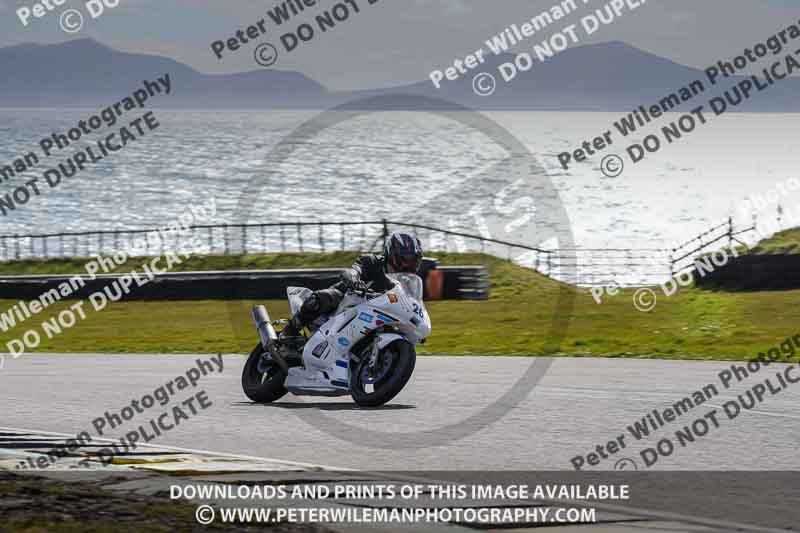 anglesey no limits trackday;anglesey photographs;anglesey trackday photographs;enduro digital images;event digital images;eventdigitalimages;no limits trackdays;peter wileman photography;racing digital images;trac mon;trackday digital images;trackday photos;ty croes